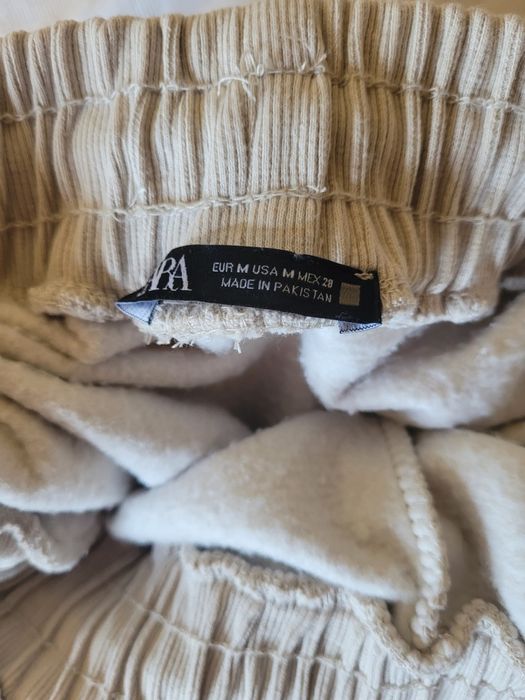 Zara spodnie dresowe cargo szerokie nogawki kieszenie M bezowe kremowe