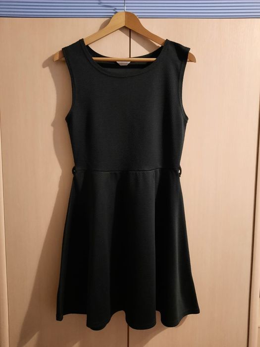 Czarna Sukienka (ramiączka)