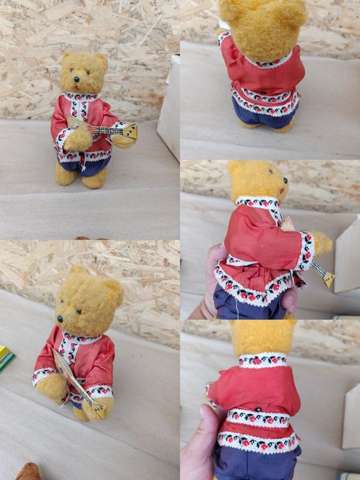 Советская механическая заводная игрушка медведь с балалайкой СССР