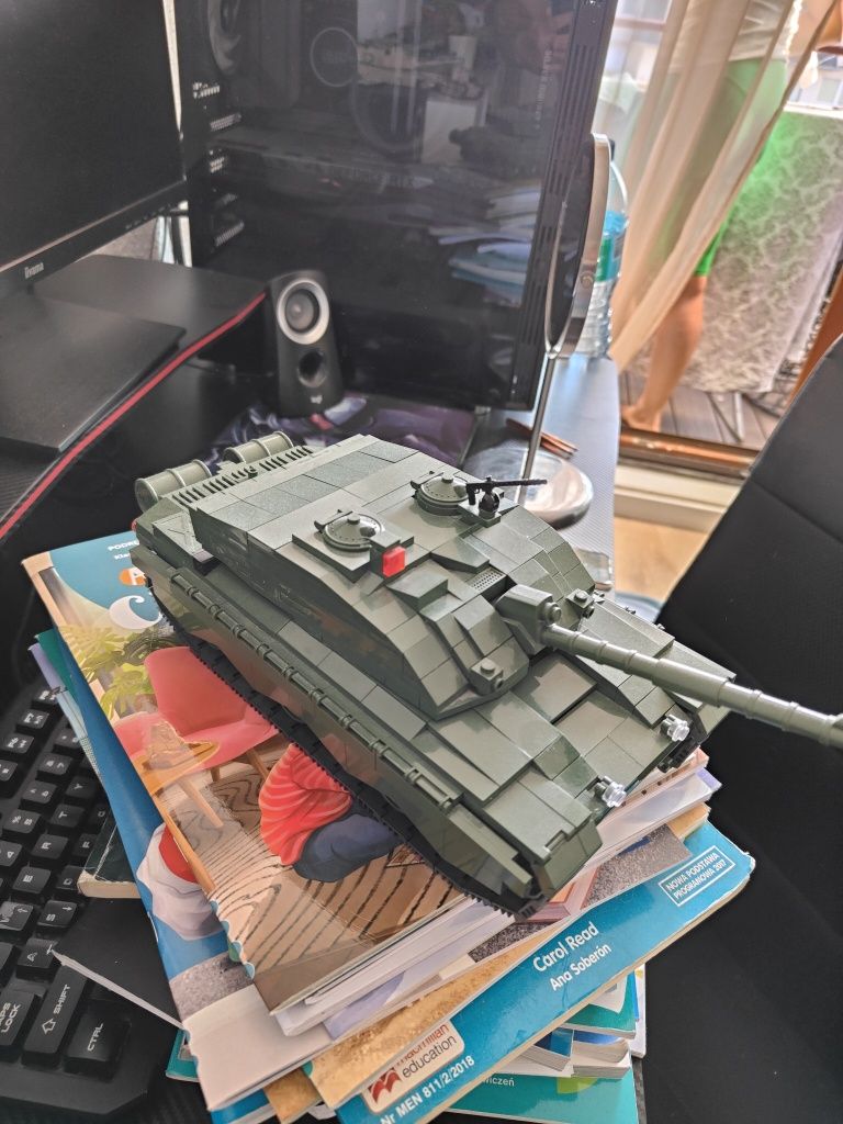 Cobi Challanger 2. Unikat.