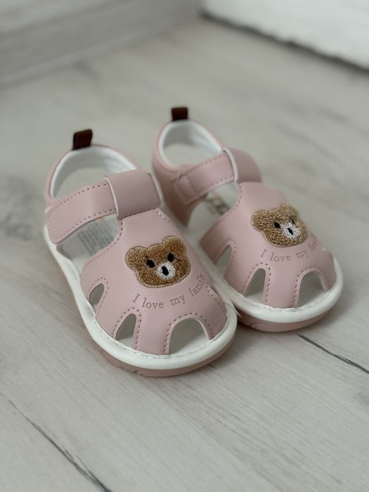 Дитячі босоніжки ведмедики