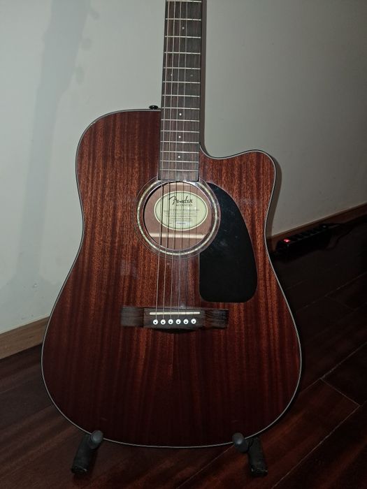 Fender CD-60CE mahogany