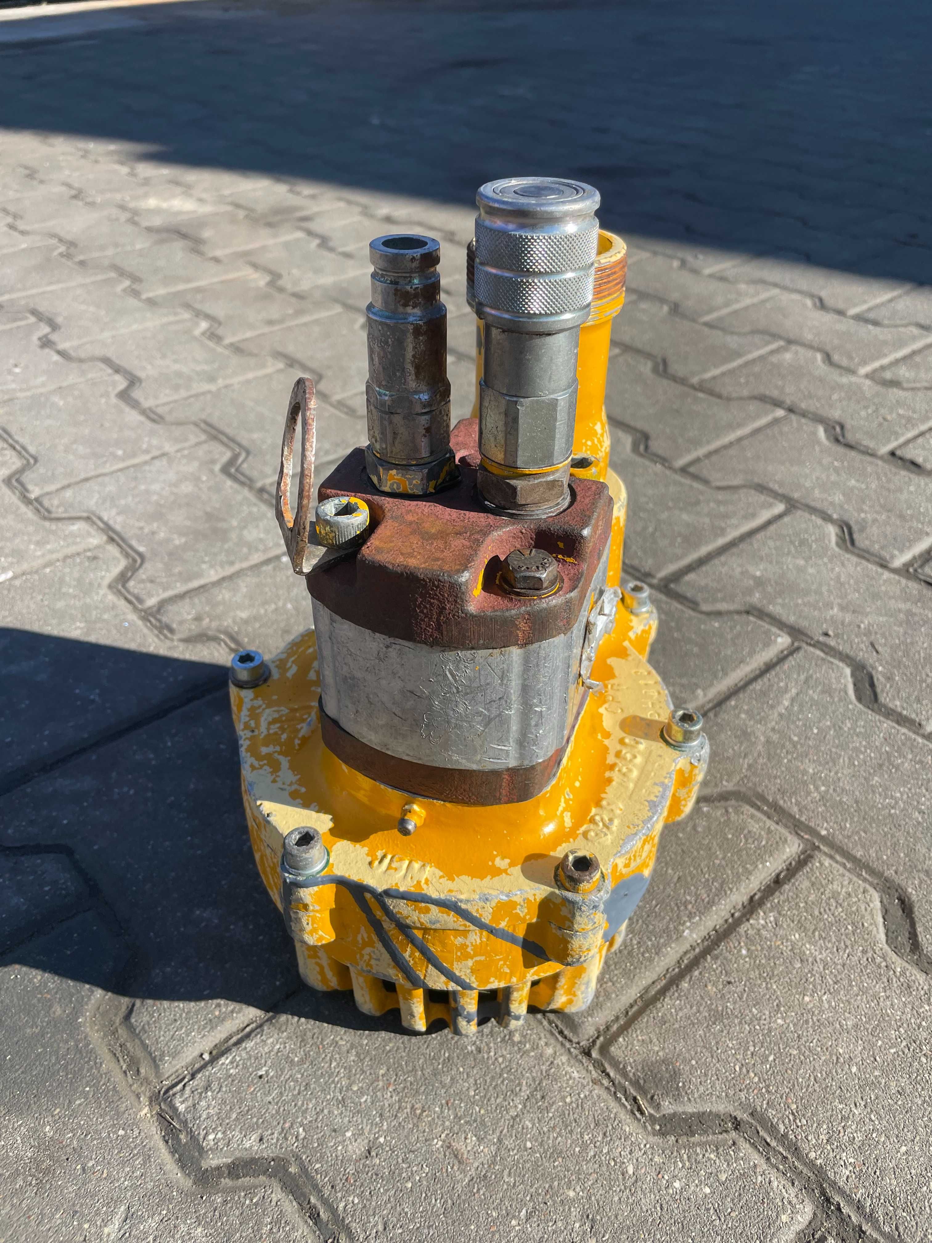 Pompa wodna szlamowa hydrauliczna JCB , DEFEKT !