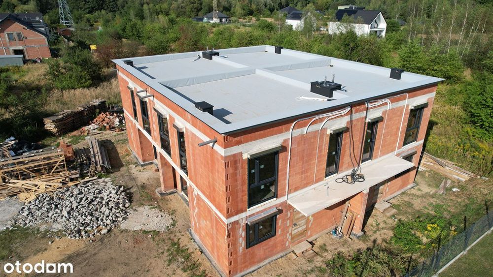 Dom, Bliźniak, Pogoria 3 , park zielona, 2 miejsca parkingowe w cenie.