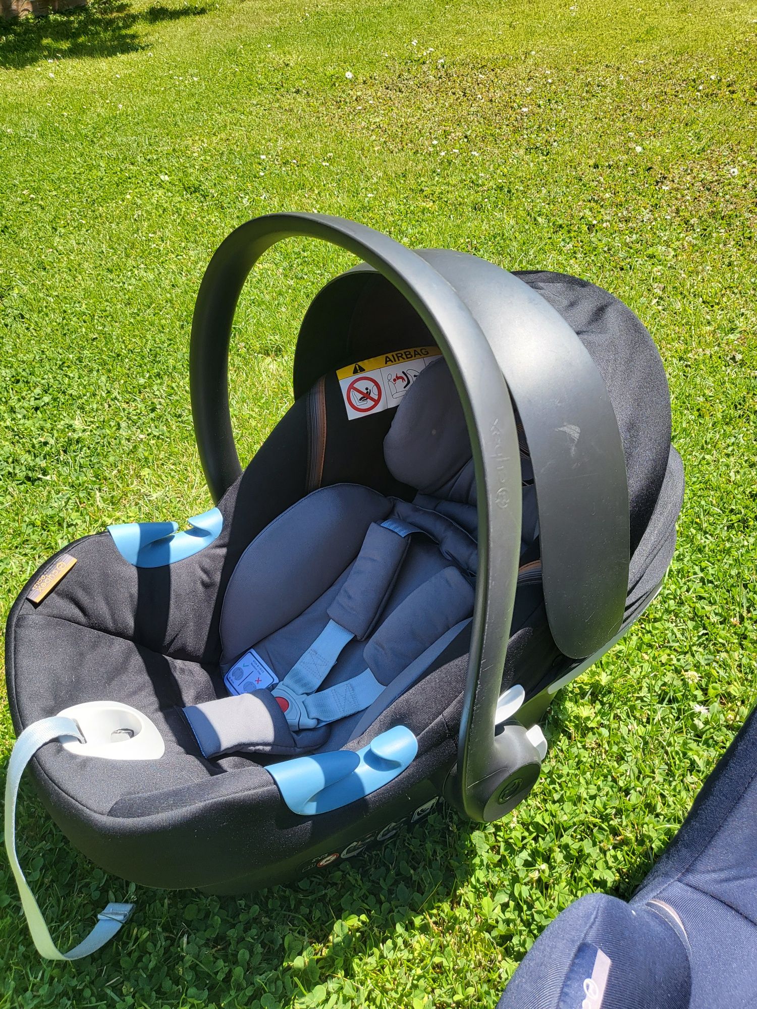Fotelik Cybex Gold Aton M 0-13 kg i Cybex Sirona M2 I-size do 18 kg