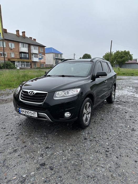 Продам Hyundai SANTA FE