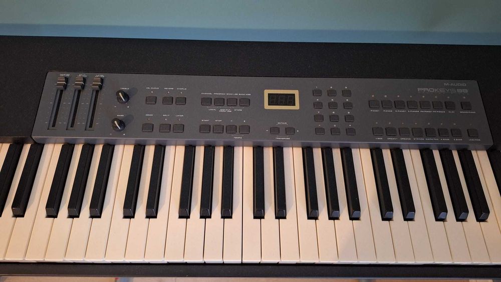 Teclado M Audio Prokeys 88