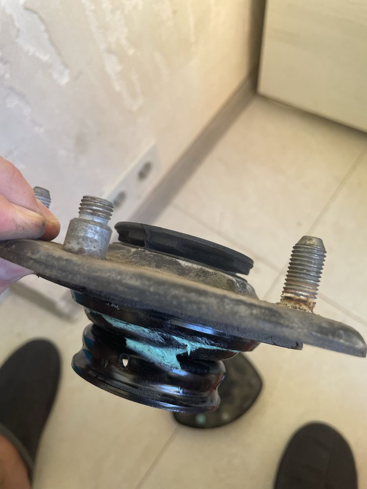 Опора переднего амортизатора HONDA, 51670-TZ3-A01
