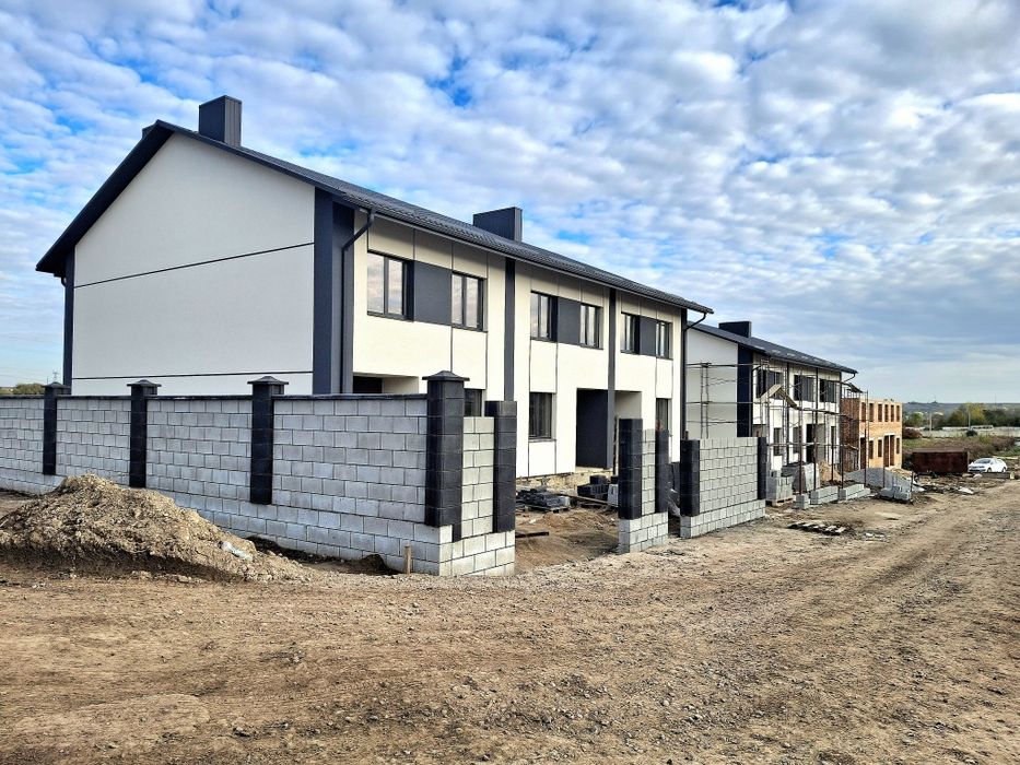 Новий  комплекс Versal Town !Котеджі з максимальною комплектацією