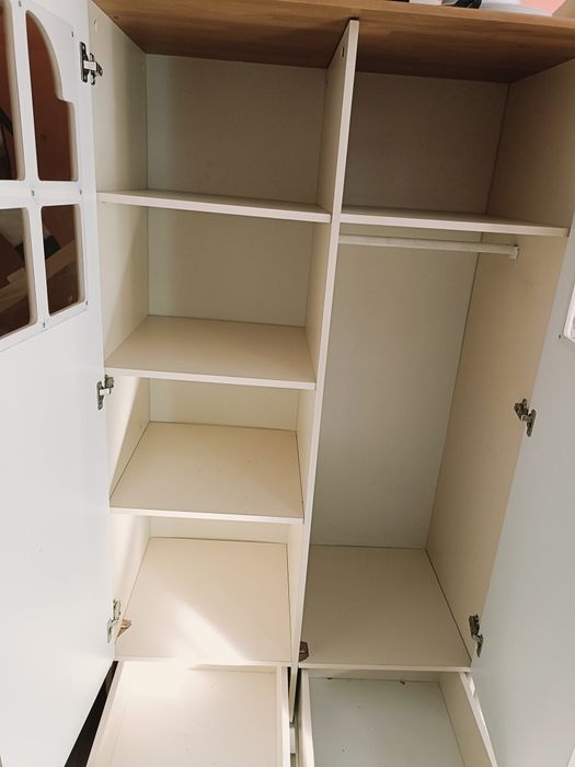 Meble dziecięce komplet