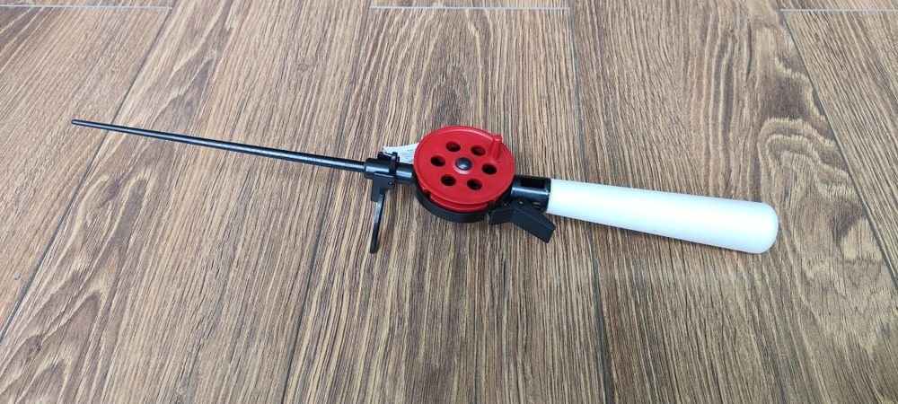 Удочка для зимней рыбалки.