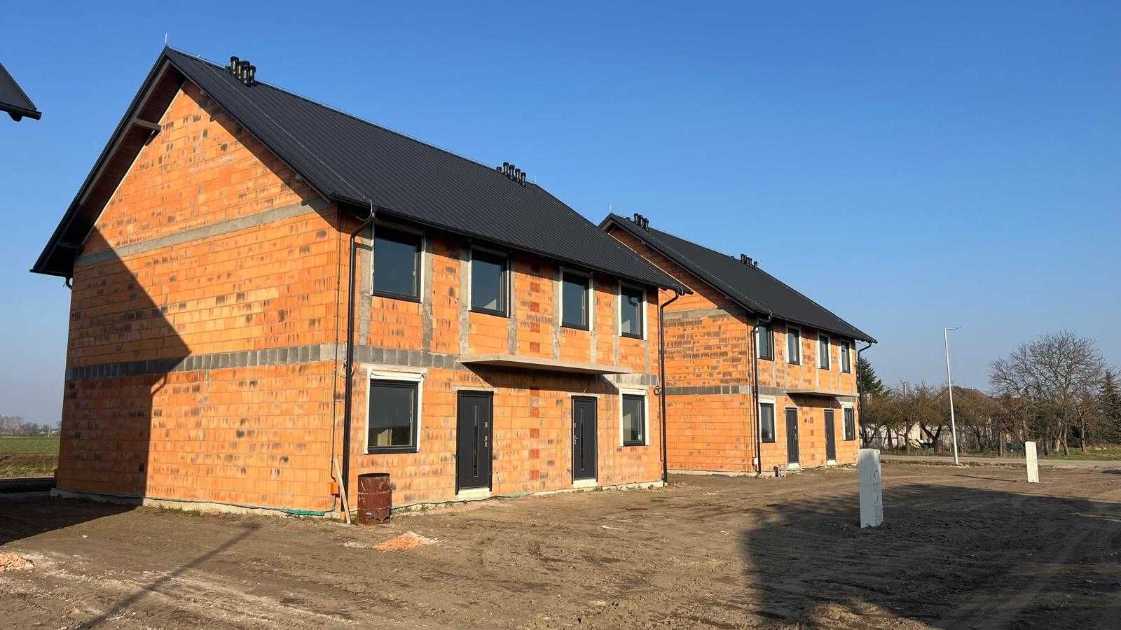 Bliźniak  Czereśniowa – 108,81m2 + poddasze do zagospodarowania 30m2