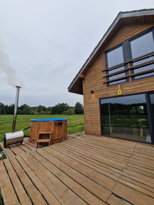 Domek Mazury nad jeziorem sauna balia jacuzzi