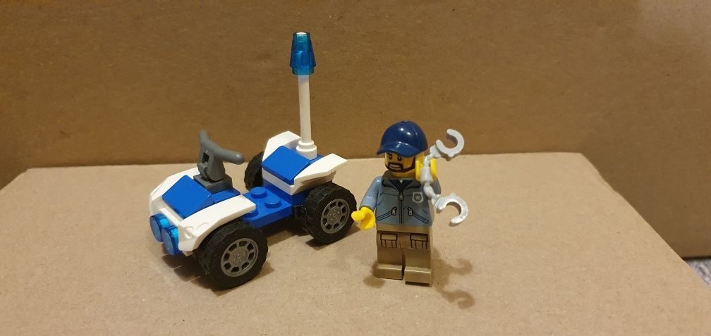 Lego City policja quad ( ranger & quad) saszetka nr 951805