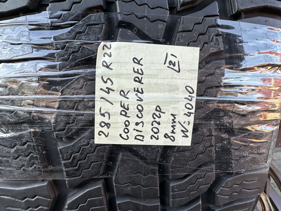 Шини зимові пара 285/45 R22 (114H) Cooper Discoverer A/T3
