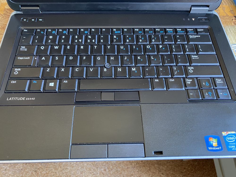 Laptop Latitude E6440 z Win 11 pro