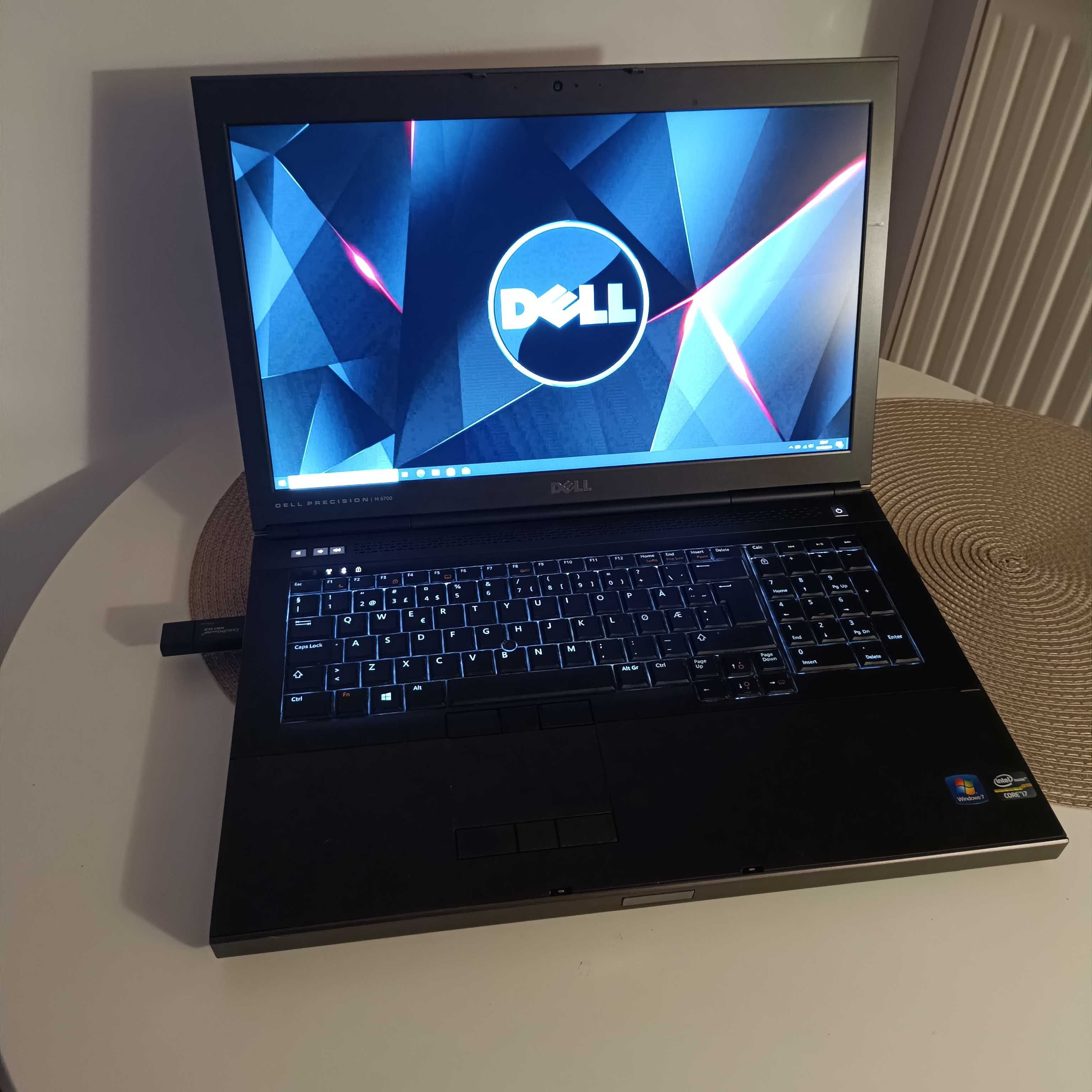 Dell Precision M6700 | 17 CALI | I7 EXTREME | 32GB RAM | 512 SSD + 1TB