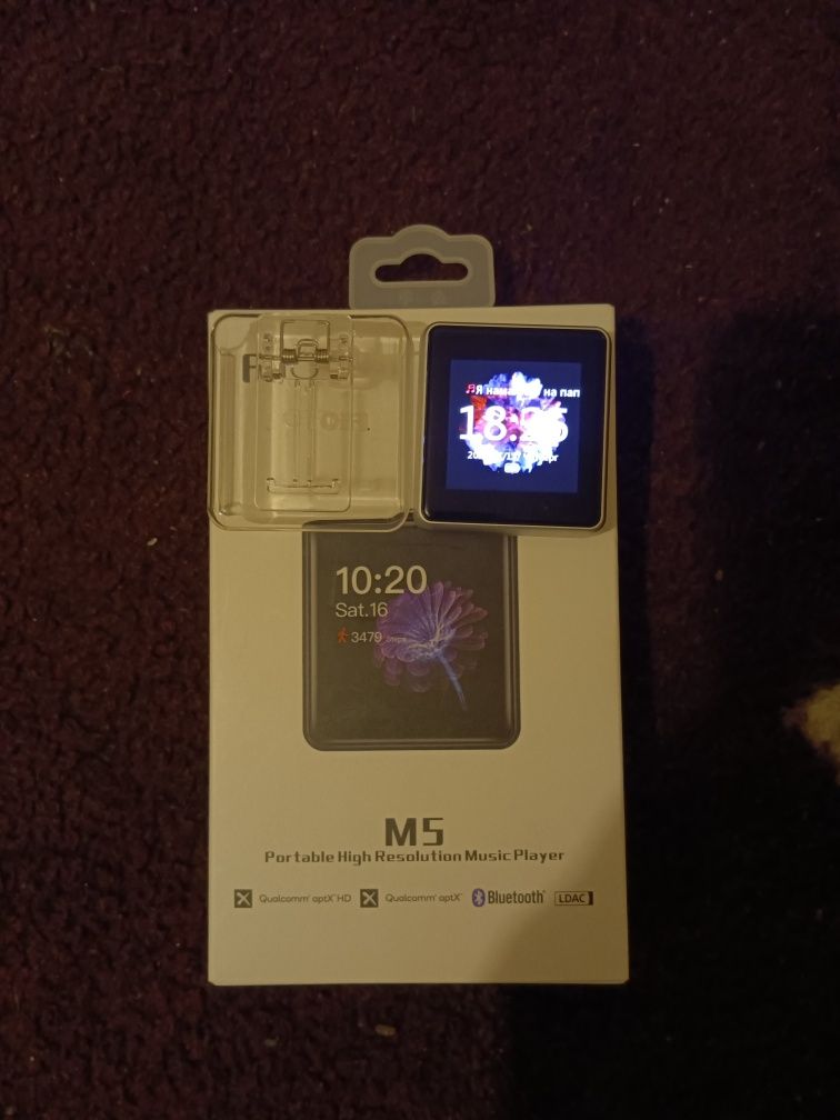 Продам hi-res плеер Fiio m5