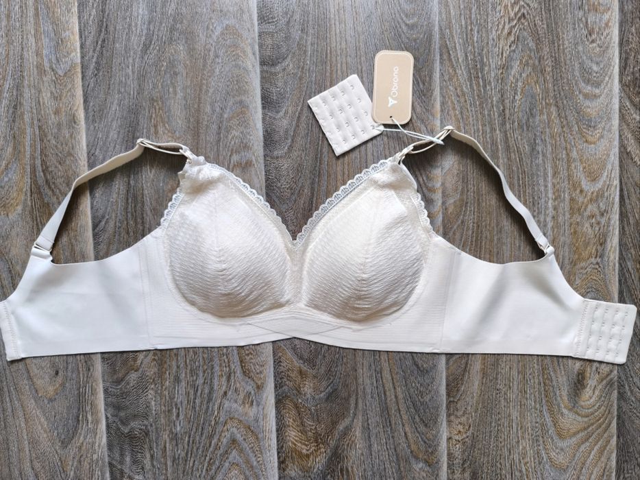 Obrana, безшовний бюст для годуючих мам D 75/80/85/90 з подовжувачем