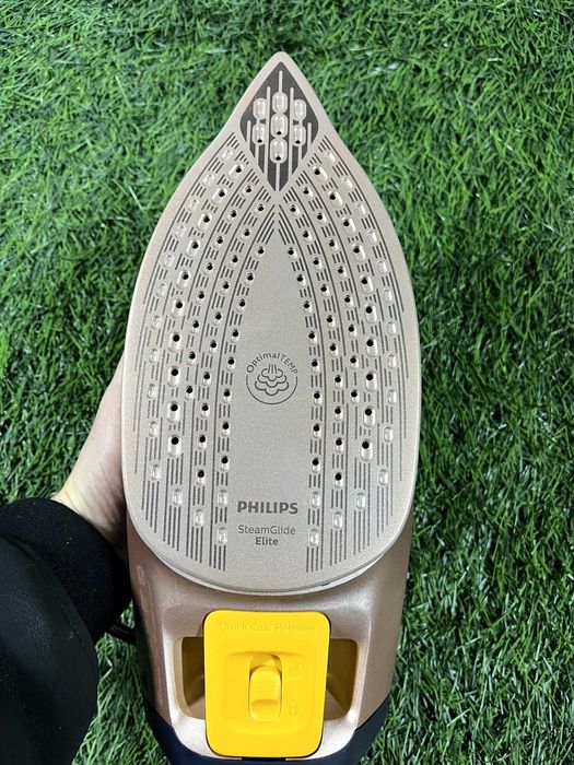 Праска PHILIPS Azur 8000 Series