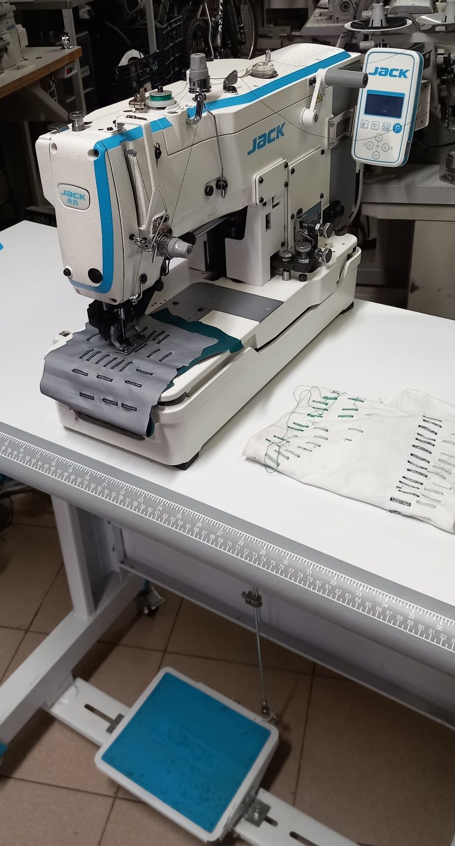 Jack de casear com corte e linha