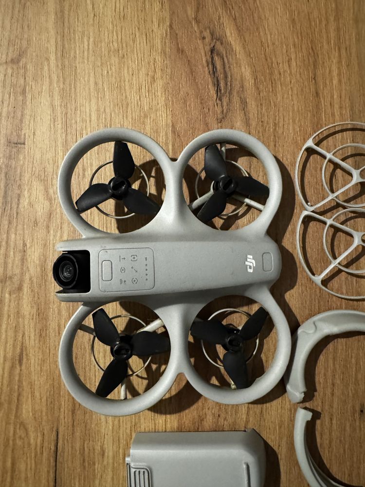 Dron Dji neo 2 baterie osłony i dwa komplet śmigieł