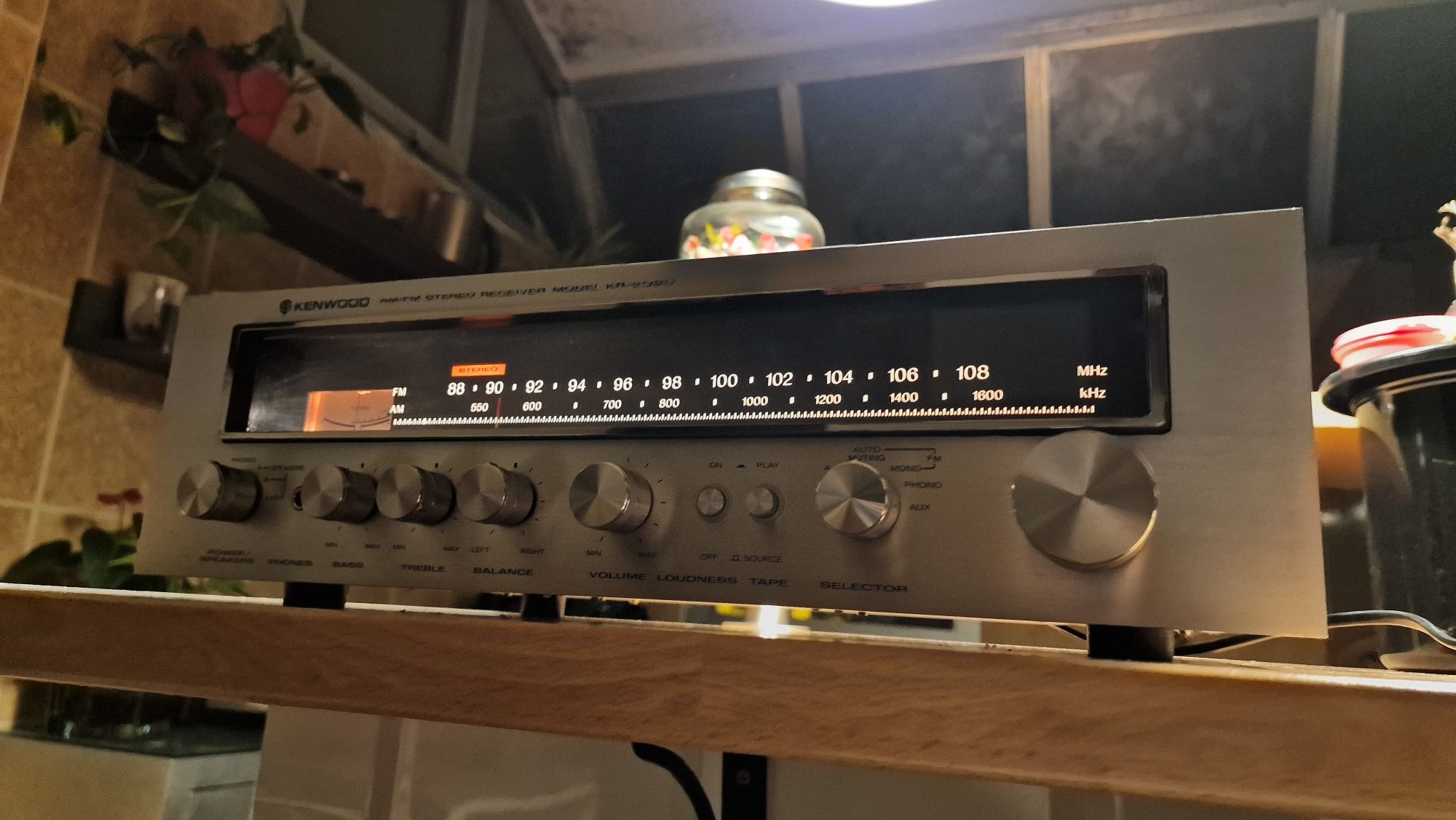 Kenwood KR-2090 Stereo Receiver