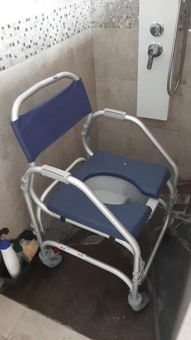 cadeira de banho idoso