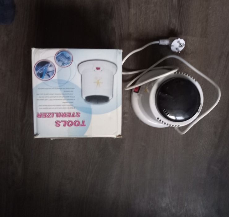 Стерилізатор для інструментів