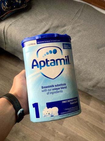 Aptamil молочная смесь (800г)