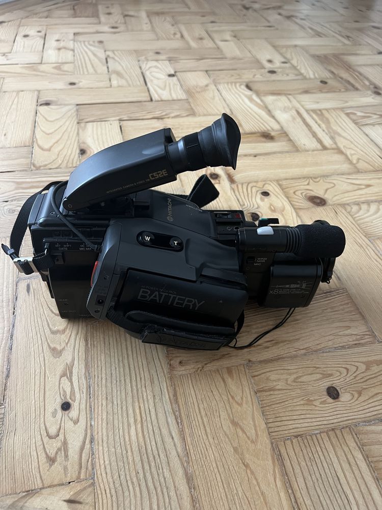 Câmara de Vídeo Professional VHSC Hitachi VM-C52E