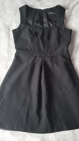 Sukienka czarna 38