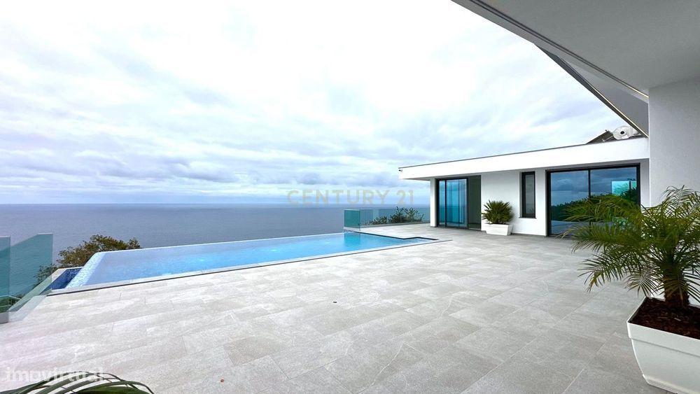 Casa Isolada Moderna na Calheta, Ilha da Madeira