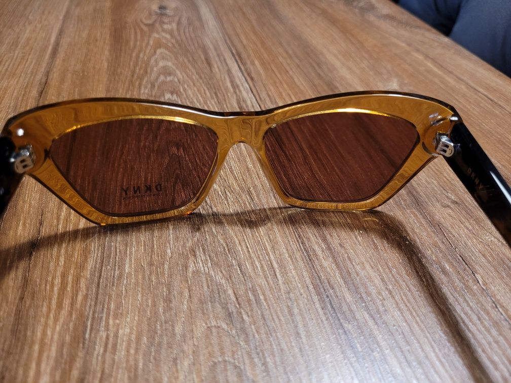 Okulary Przeciwsłoneczne Damskie DKNY DK535S