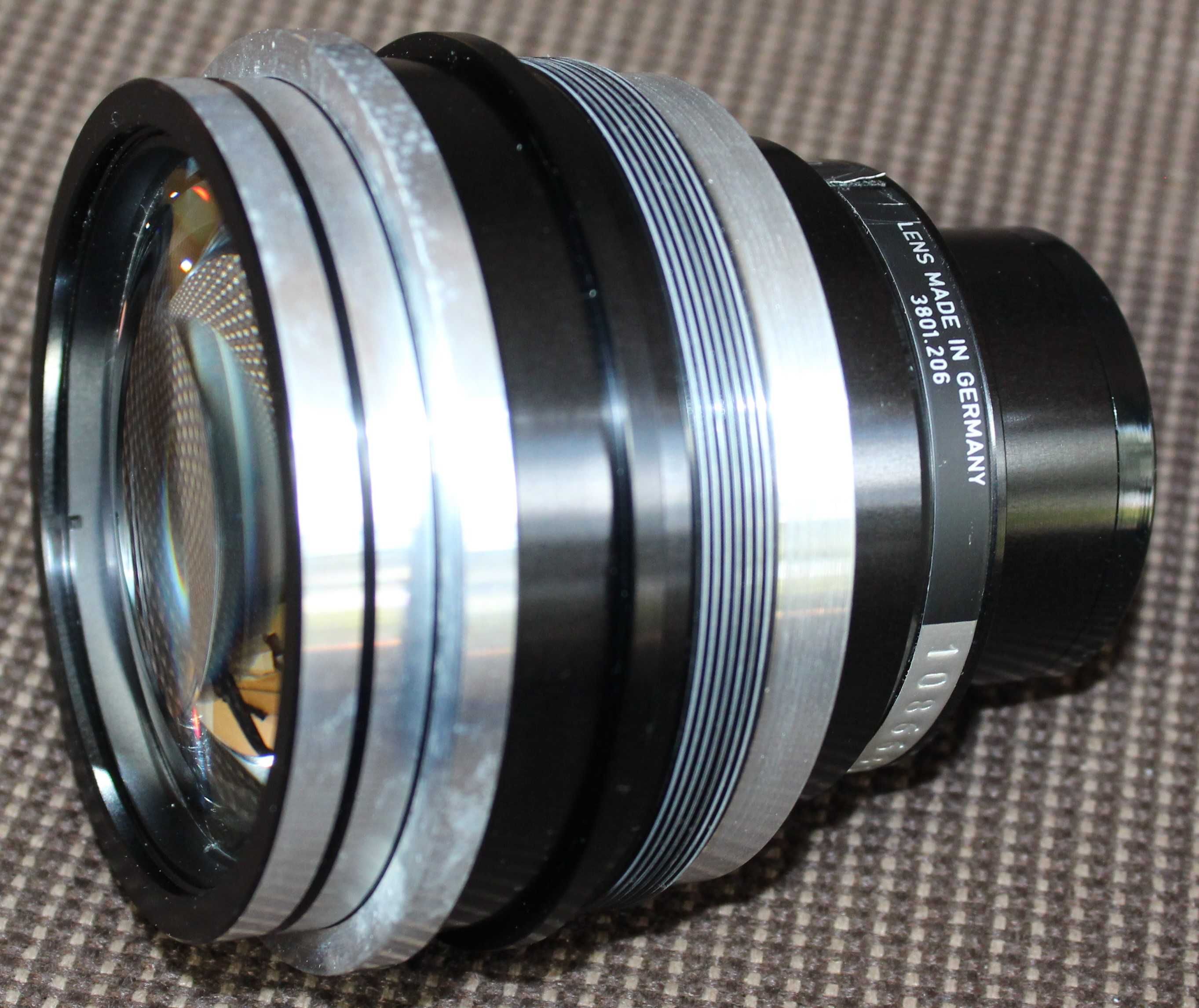 Об'єктив Rodenstock xr-heligon 68mm f/1.0