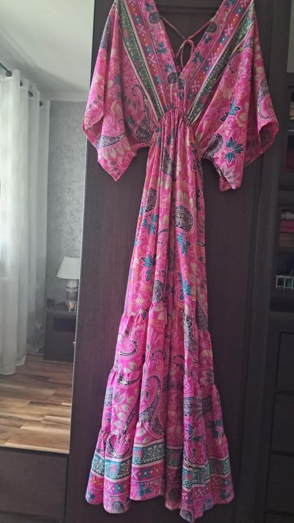 Nowa sukienka jedwabna plus size
