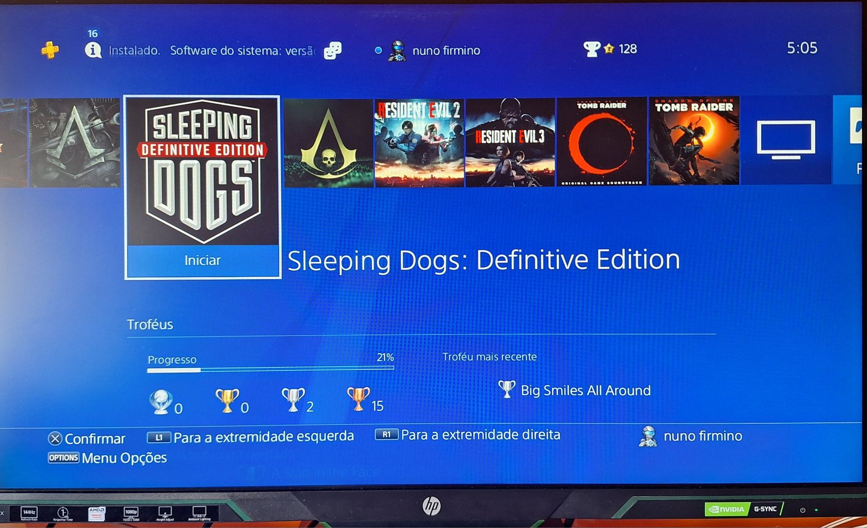 PlayStation 4 Slim + 2 comandos + Game Drive 2TB – Tudo impecável!