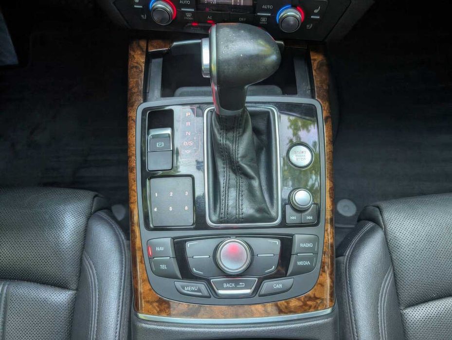 Audi A7 quattro Prestige      2014