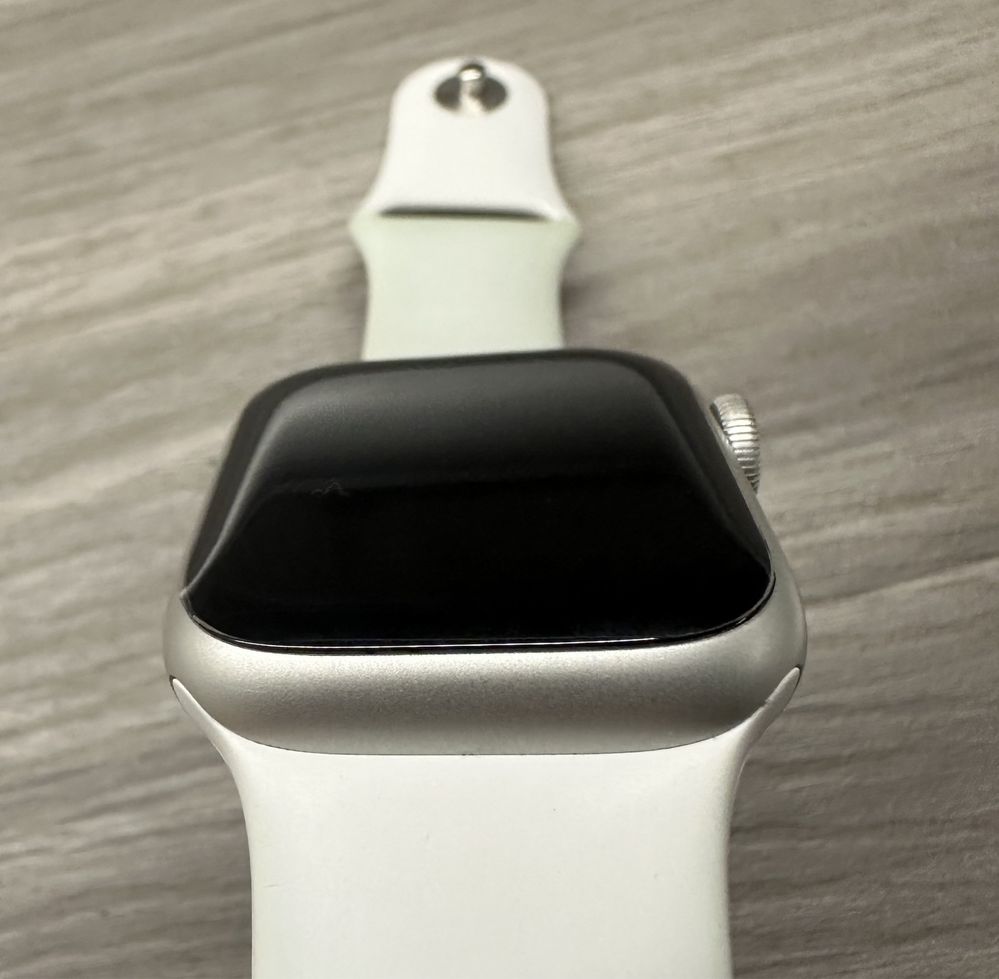 Apple watch 8 41mm white