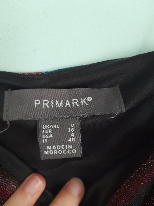 Tęczowa świecąca sukienka