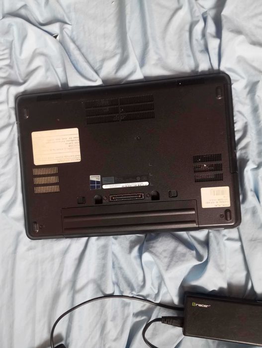 Laptop polizingowy dell