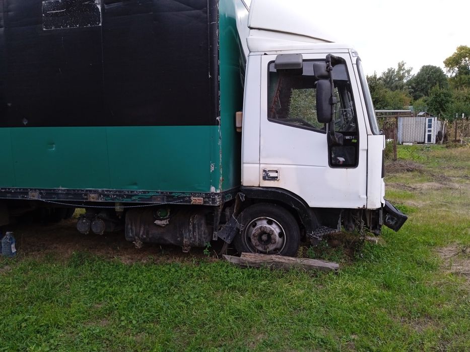 Продам вантажний автомобіль Івеко Єврокарго після ДТП