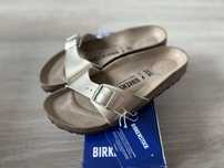 Nowe klapki Birkenstock Madrid Gold 38
