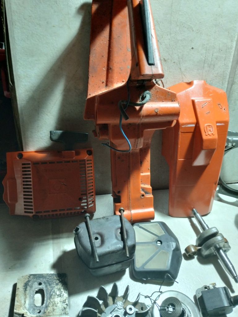 Oferuję części do pilarek Husqvarna 254/257/262