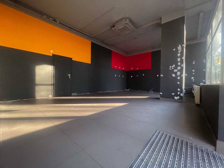 Oferta najmu lokalu handlowo-usługowego o powierzchni 82 m2