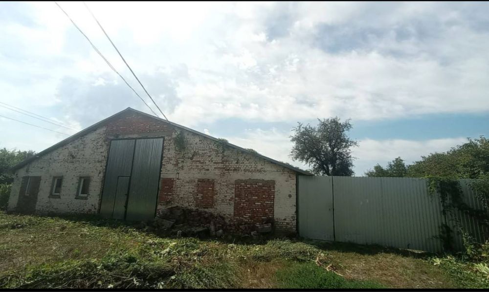 ОРЕНДА меблевого цеху в Садгорі