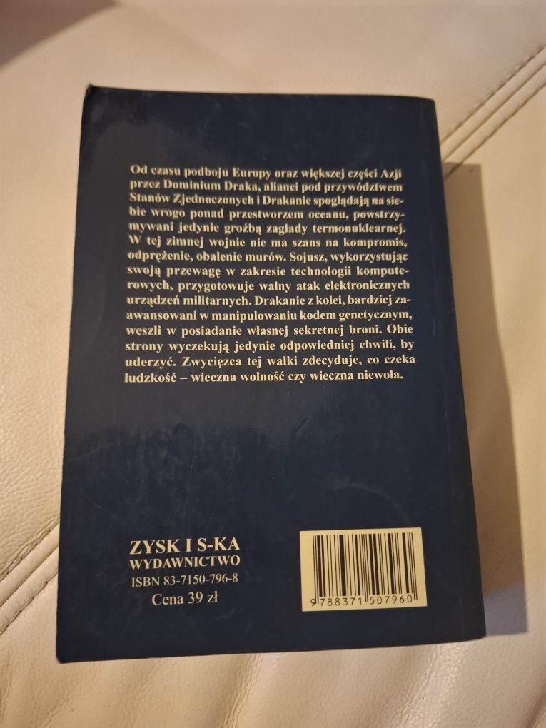 Piąta kolumna S.M. Stirling