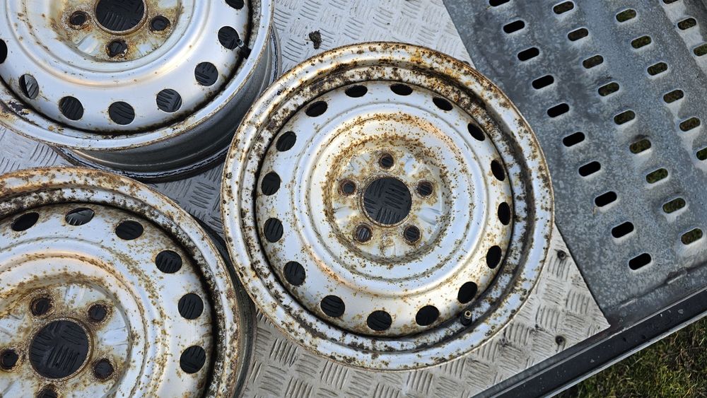 Felgi/Felga Mazda 16" 5x114,3