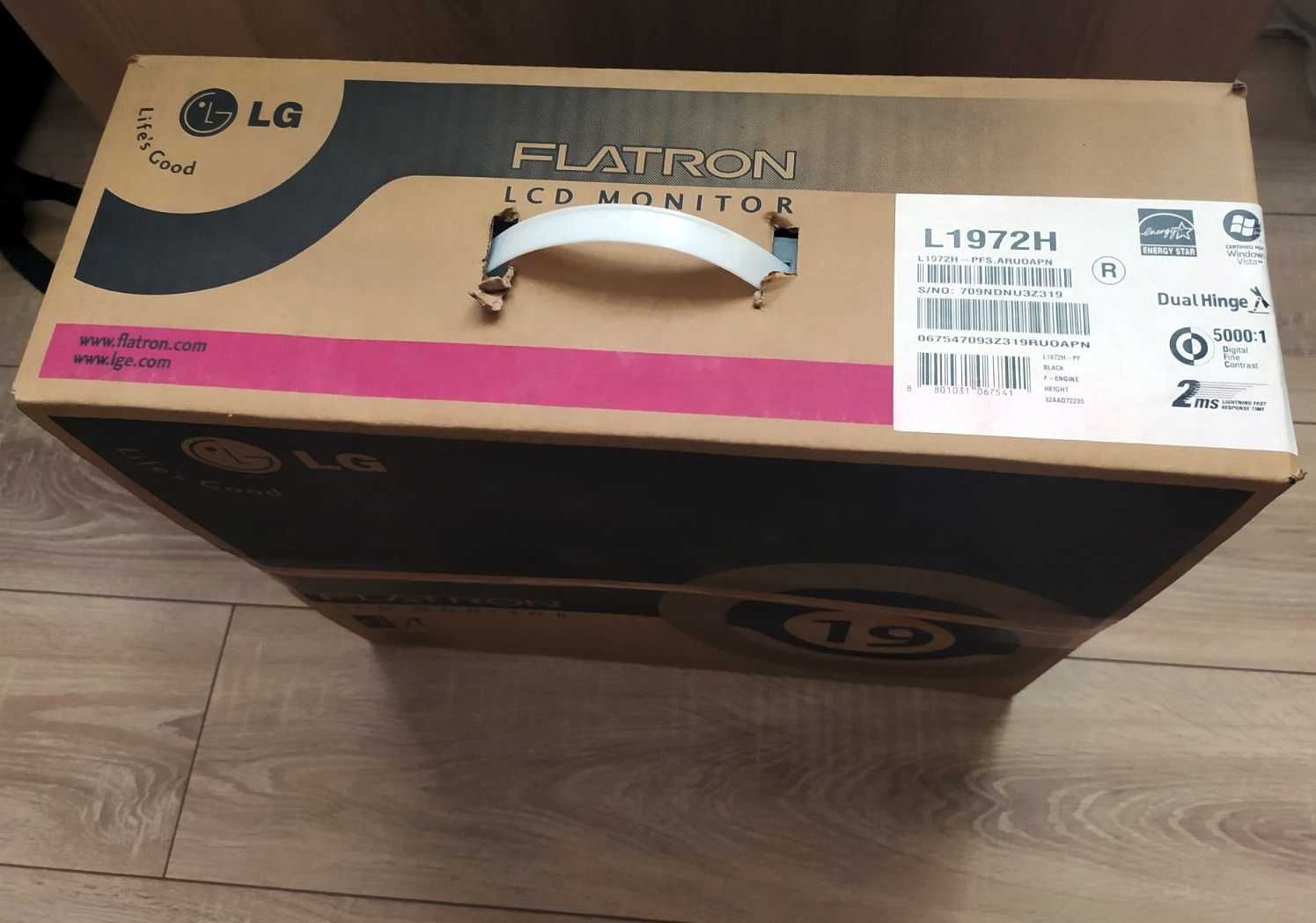 Продается монитор LG Flatron L1972H в хорошем состоянии