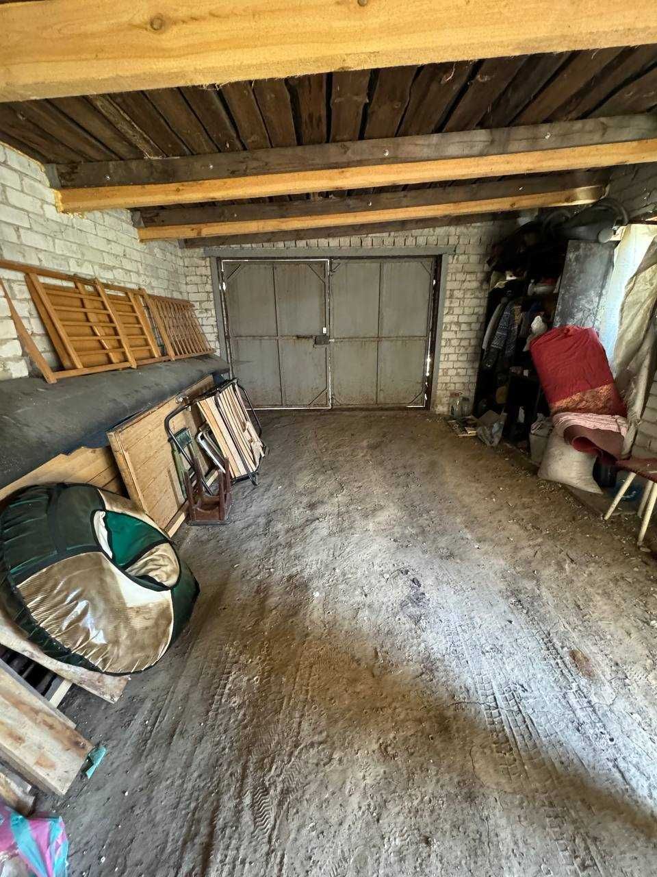 Продам 1/2 часть дома в Чугуеве.
